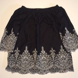 Zara Off Should embroidered blouse